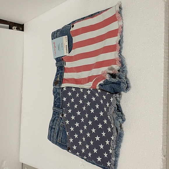 Cat & Jack Other - Cat & Jack Girls Cut Off Jean Shorts Size L 10/12 American Flag Stars Stripes